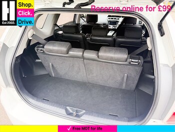 Used Toyota Prius+ 2019 for sale - 78946780: Photo