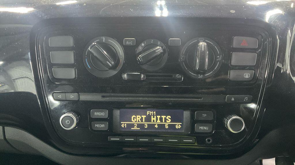 Used Volkswagen up! 2015 for sale - 77377032: Photo 12