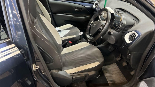 Used Peugeot 108 2018 for sale - 76238637: Photo 10