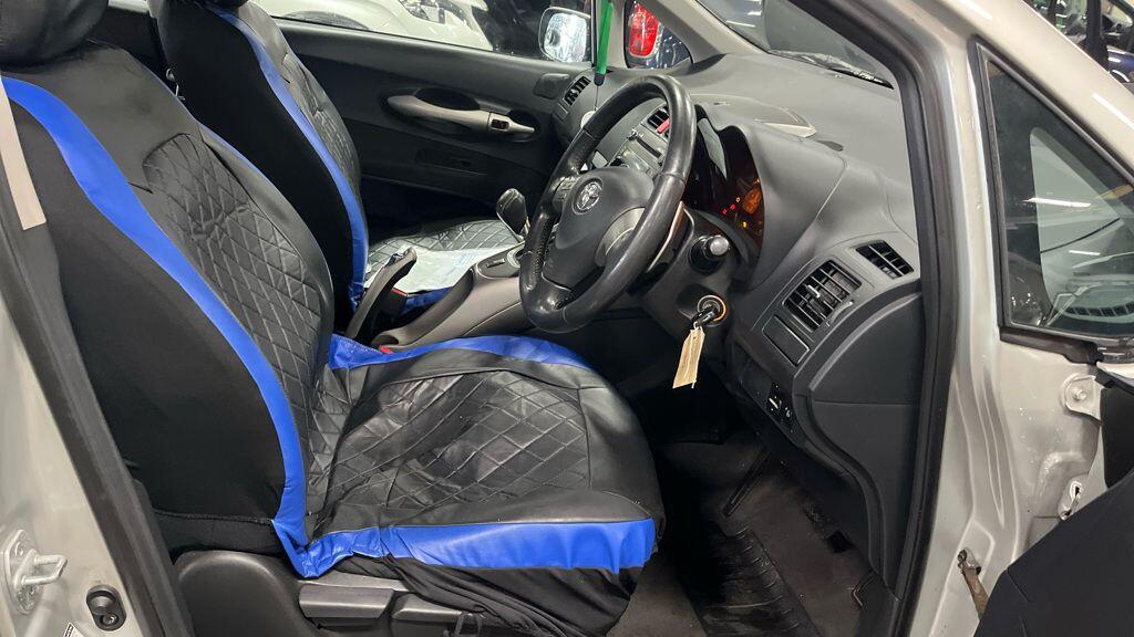 Used Toyota Auris 2009 for sale - 78006867: Photo 8