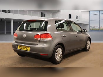 Used Volkswagen Golf 2009 for sale - 75990651: Photo