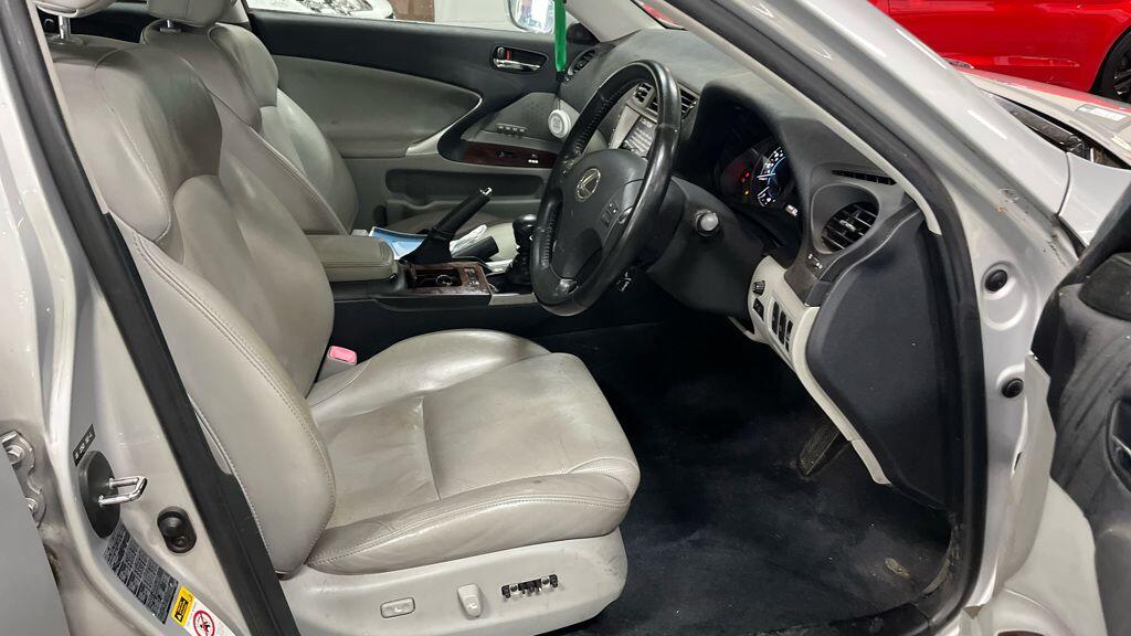 Used Lexus IS 2005 for sale - 76377624: Photo 7