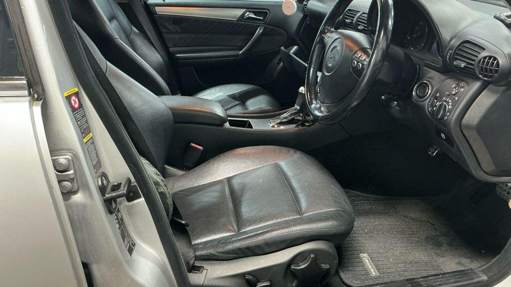 Used Mercedes-Benz C Class 2004 for sale - 77783972: Photo 10