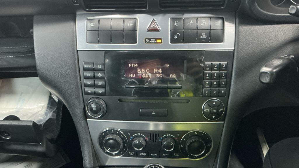 Used Mercedes-Benz C Class 2004 for sale - 77783972: Photo 12