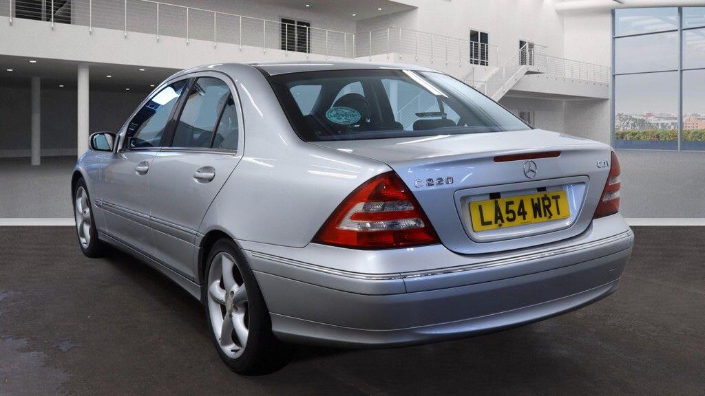 Used Mercedes-Benz C Class 2004 for sale - 77783972: Photo 3