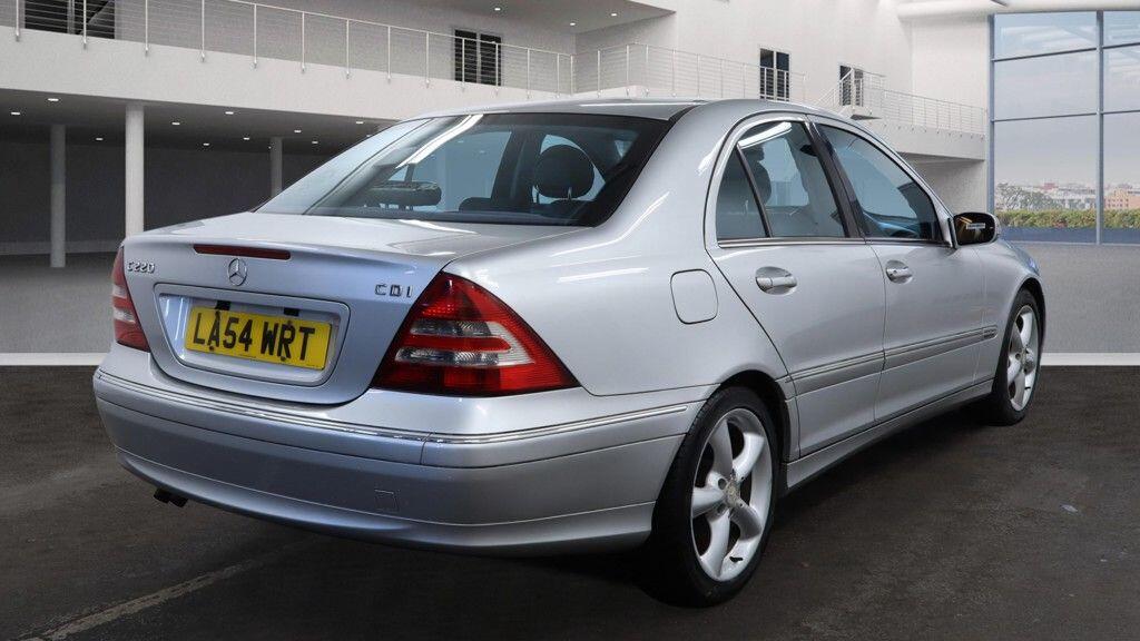 Used Mercedes-Benz C Class 2004 for sale - 77783972: Photo 5