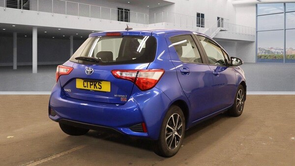 Used Toyota Yaris 2018 for sale - 76239834: Photo 5