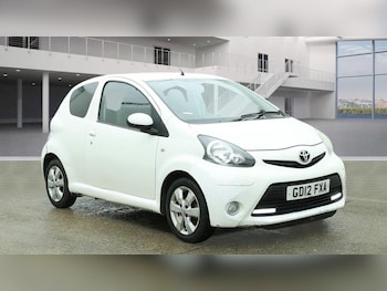 2012 (12) - 1.0 VVT-i Fire Hatchback 3dr Petrol Manual Euro 5 (67 ps)