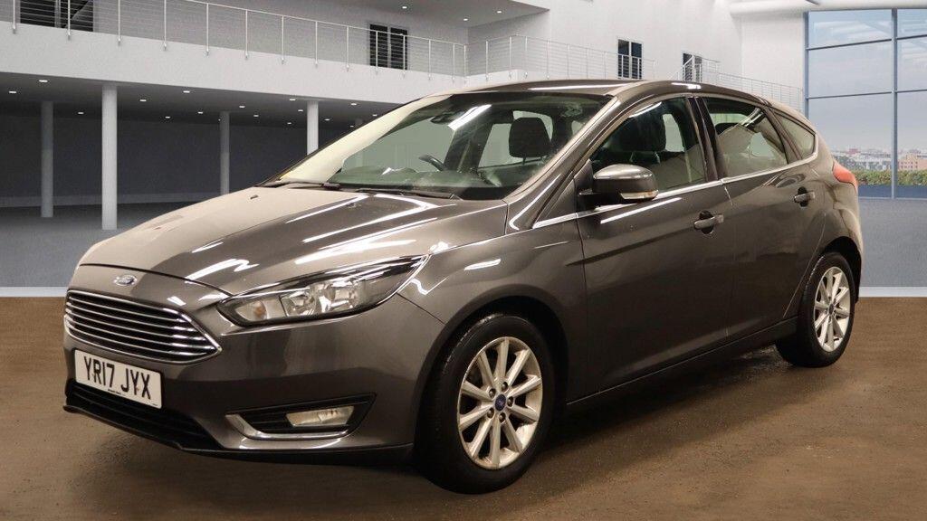 Used Ford Focus for sale - 77611393: Photo 2