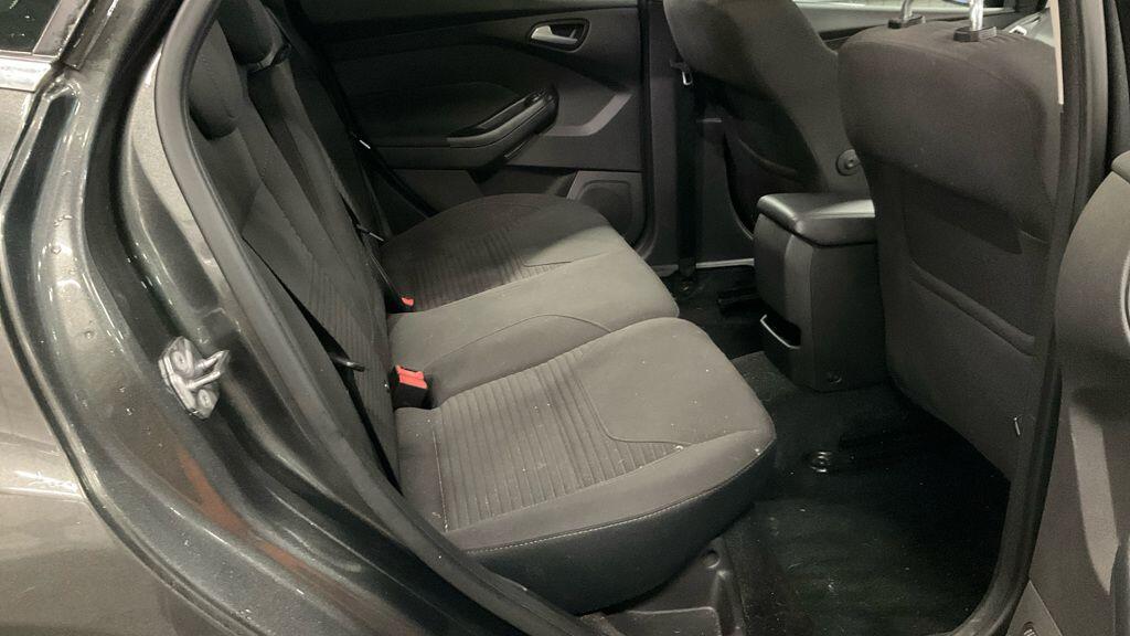 Used Ford Focus for sale - 77611393: Photo 9