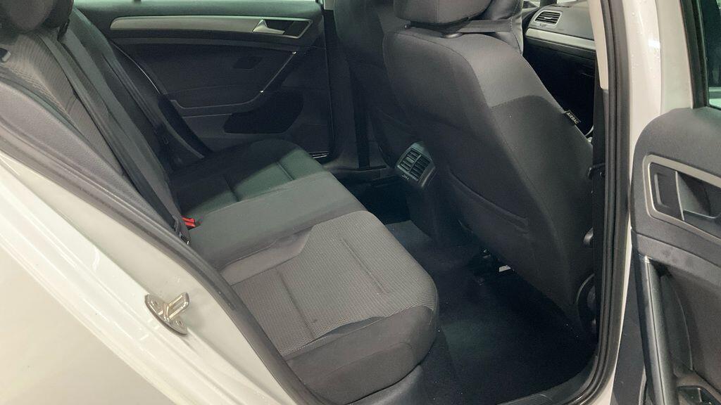 Used Volkswagen Golf for sale - 76727617: Photo 9