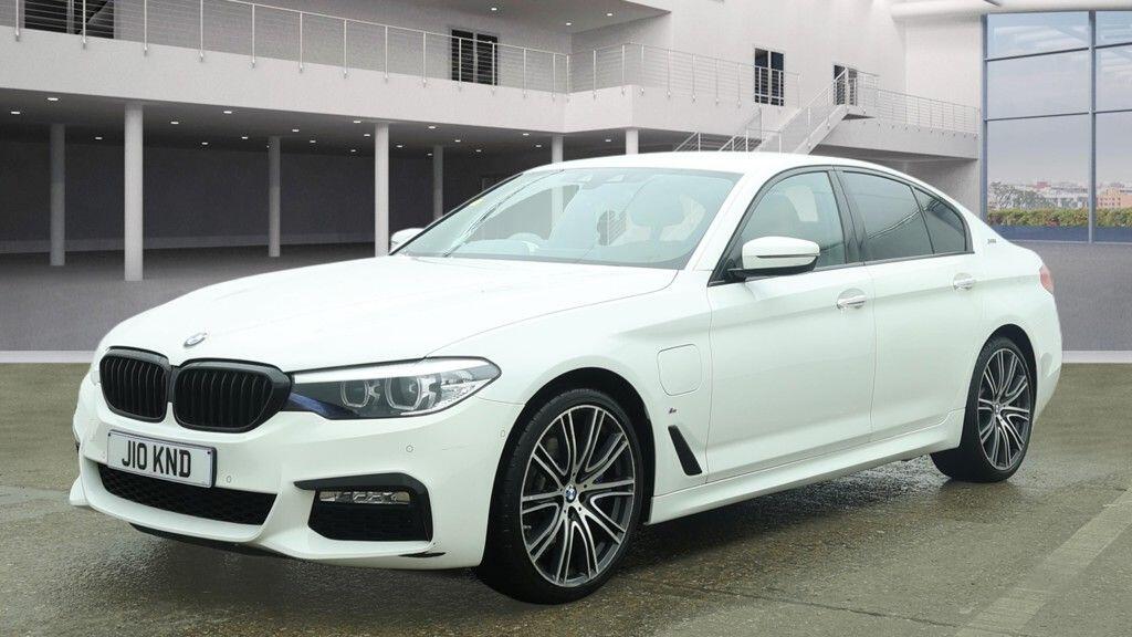 Used BMW 5 Series 2017 for sale - 77925547: Photo 2