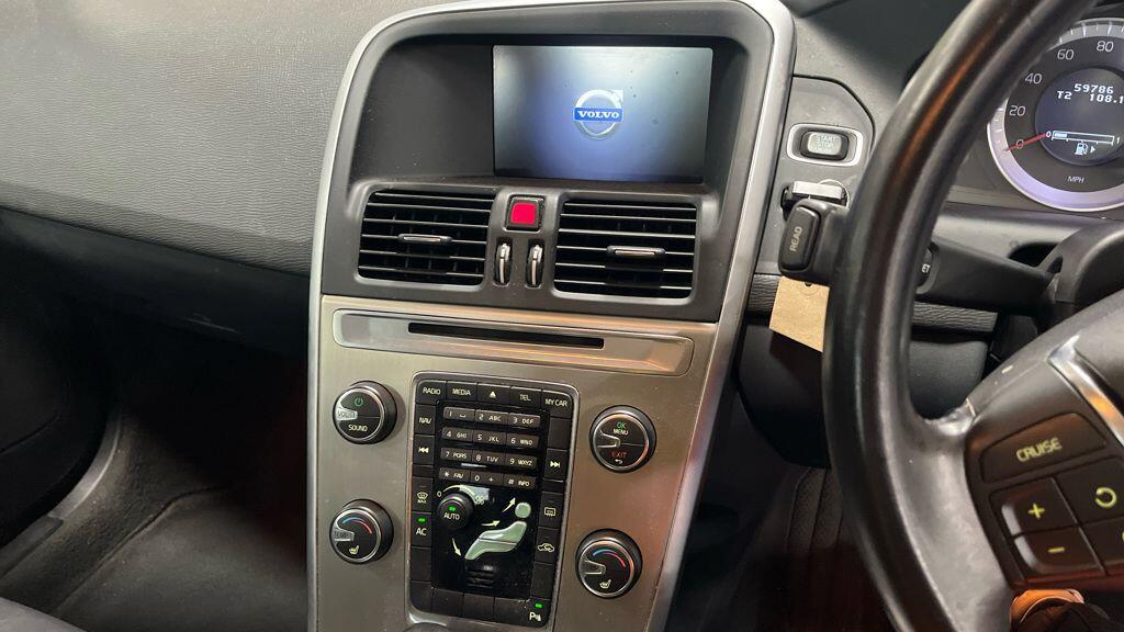 Used Volvo XC60 2011 for sale - 77783393: Photo 12