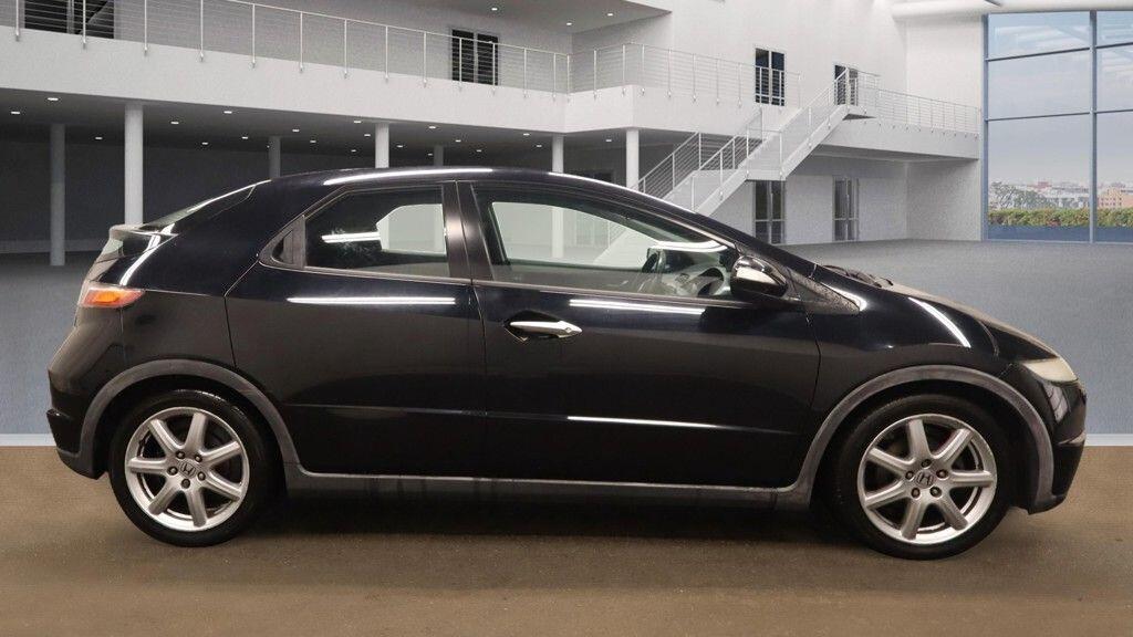 Used Honda Civic 2007 for sale - 76377737: Photo 5