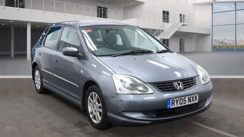 Used Honda Civic 2005 for sale - 76824947: Photo 1