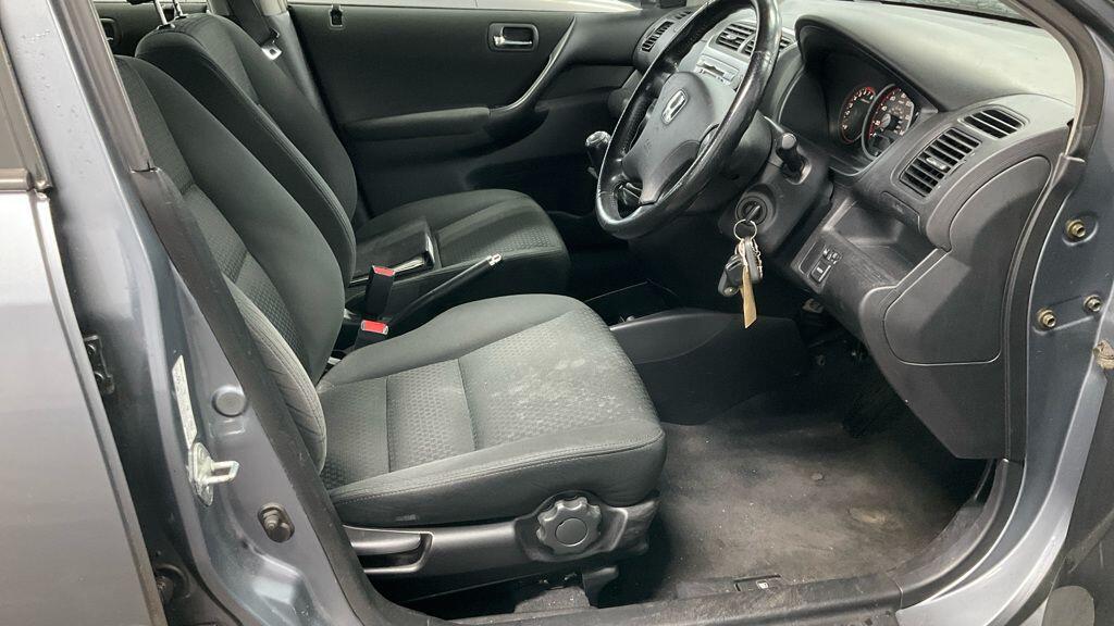 Used Honda Civic 2005 for sale - 76824947: Photo 7