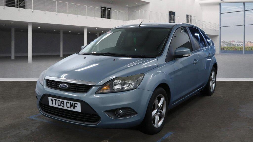 Used Ford Focus 2009 for sale - 77926069: Photo 2