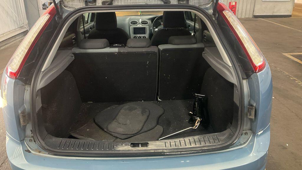 Used Ford Focus 2009 for sale - 77926069: Photo 6