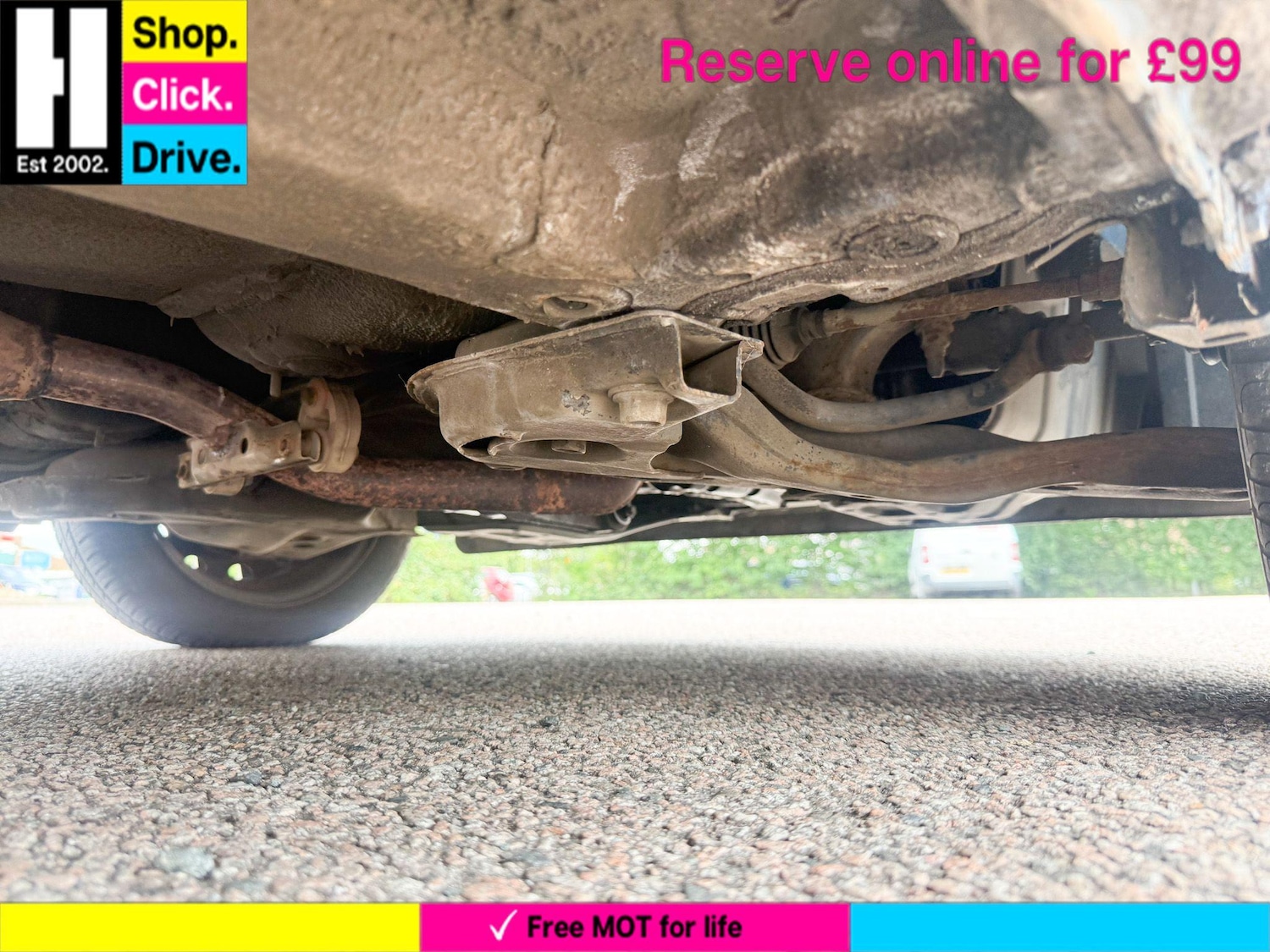 Used Hyundai i10 2010 for sale - 76658596: Photo 25