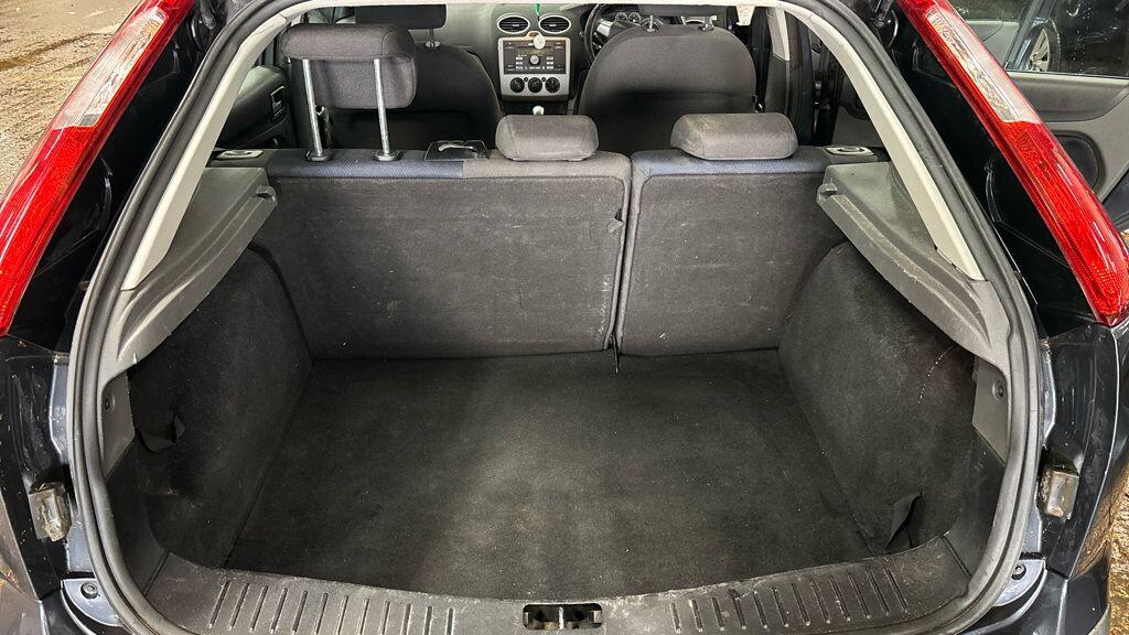 Used Ford Focus for sale - 76825069: Photo 8