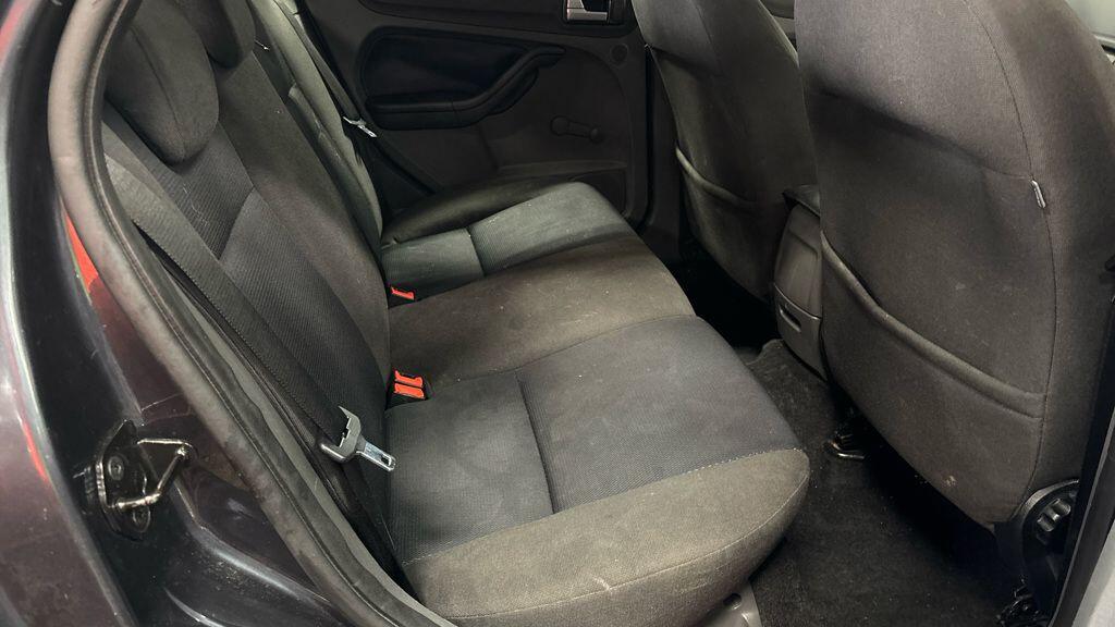 Used Ford Focus for sale - 76825069: Photo 9