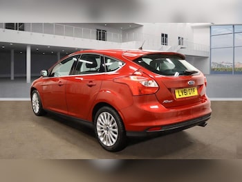 Used Ford Focus 2011 for sale - 76801347: Photo
