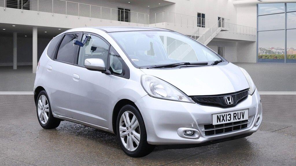 Used Honda Jazz 2013 for sale - 76823914: Photo 1