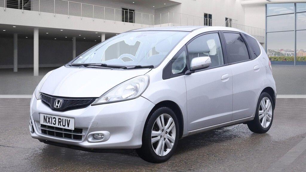 Used Honda Jazz 2013 for sale - 76823914: Photo 3