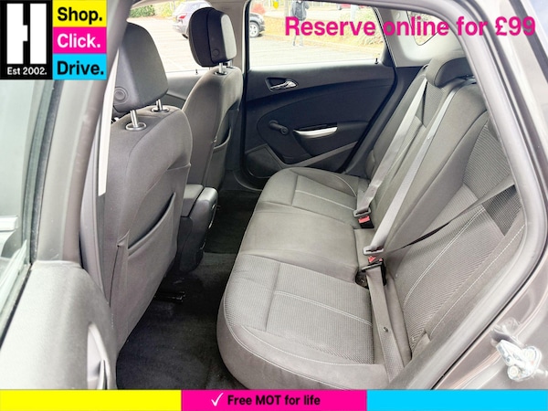 Used Vauxhall Astra 2011 for sale - 76307465: Photo 44