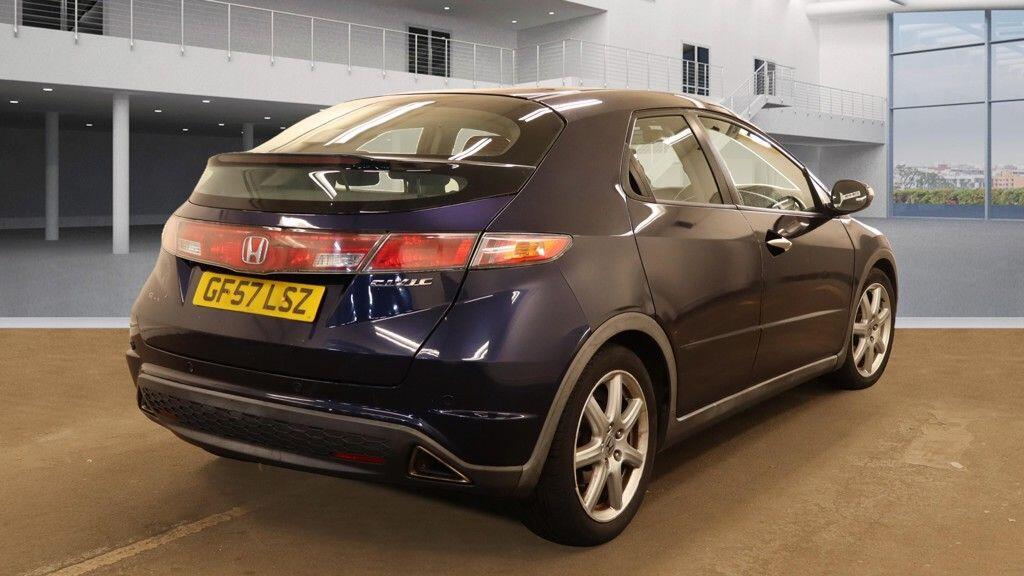 Used Honda Civic 2007 for sale - 76122083: Photo 5