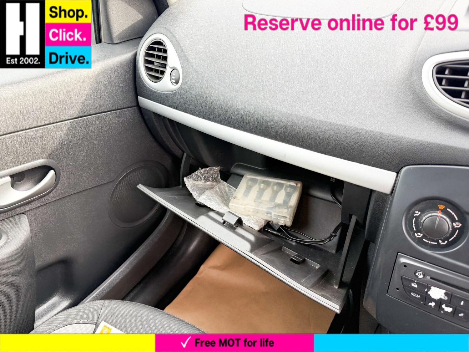 Used Renault Clio 2010 for sale - 77497090: Photo 40