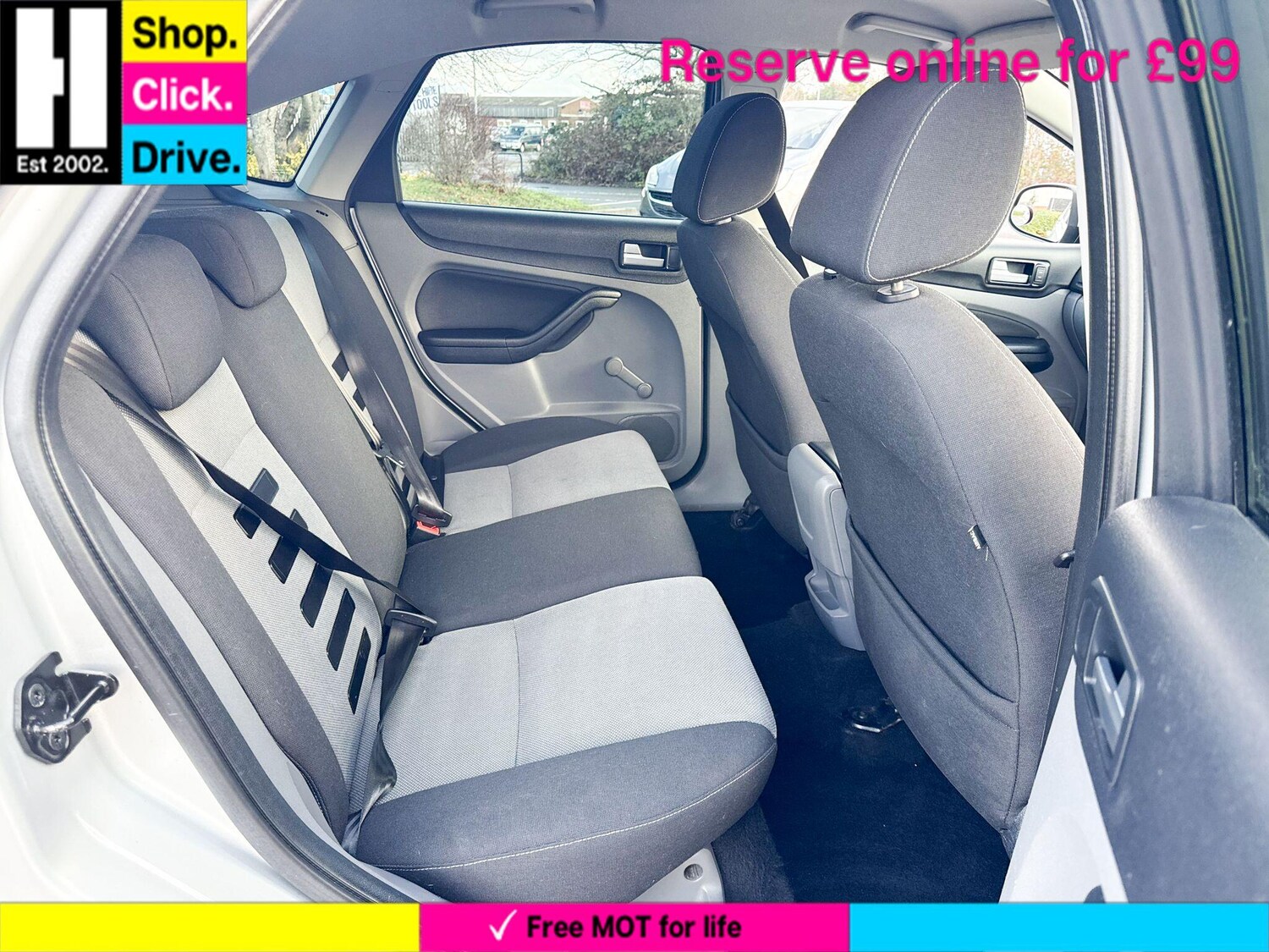 Used Ford Focus 2010 for sale - 77238044: Photo 3