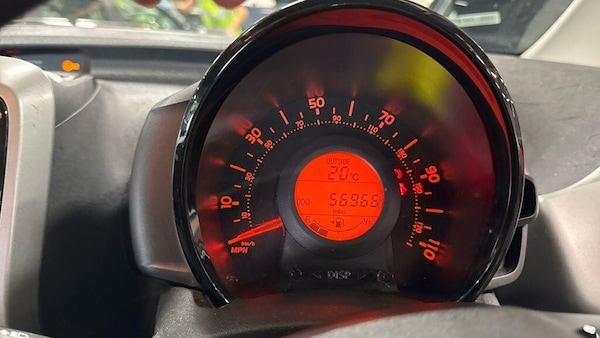 Used Peugeot 108 2016 for sale - 76239571: Photo 8