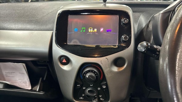 Used Peugeot 108 2016 for sale - 76239571: Photo 9