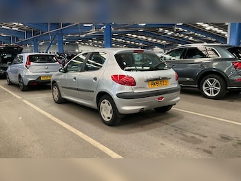 Used Peugeot 206 2001 for sale - 79590732: Photo