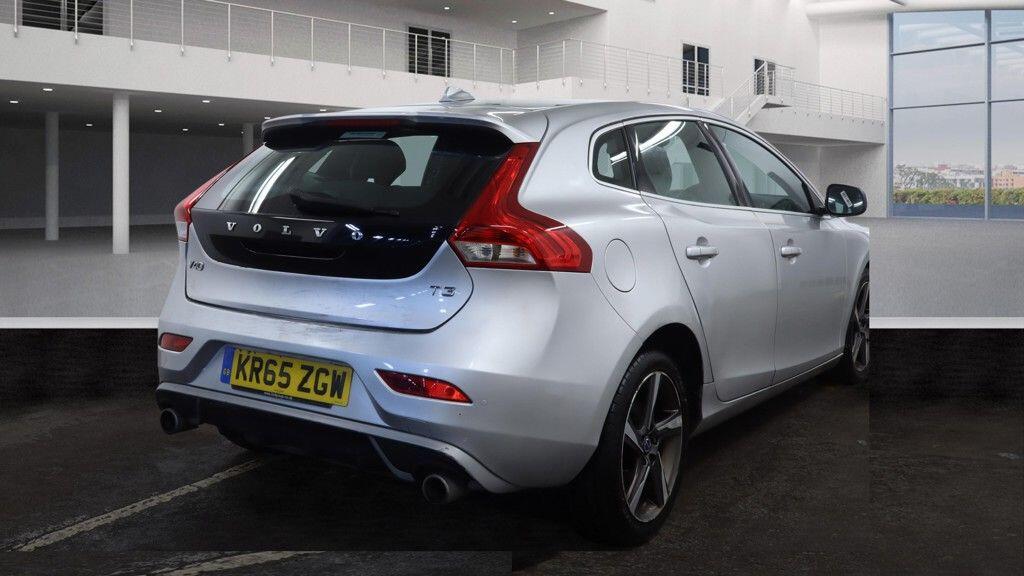 Used Volvo V40 2015 for sale - 77376869: Photo 5