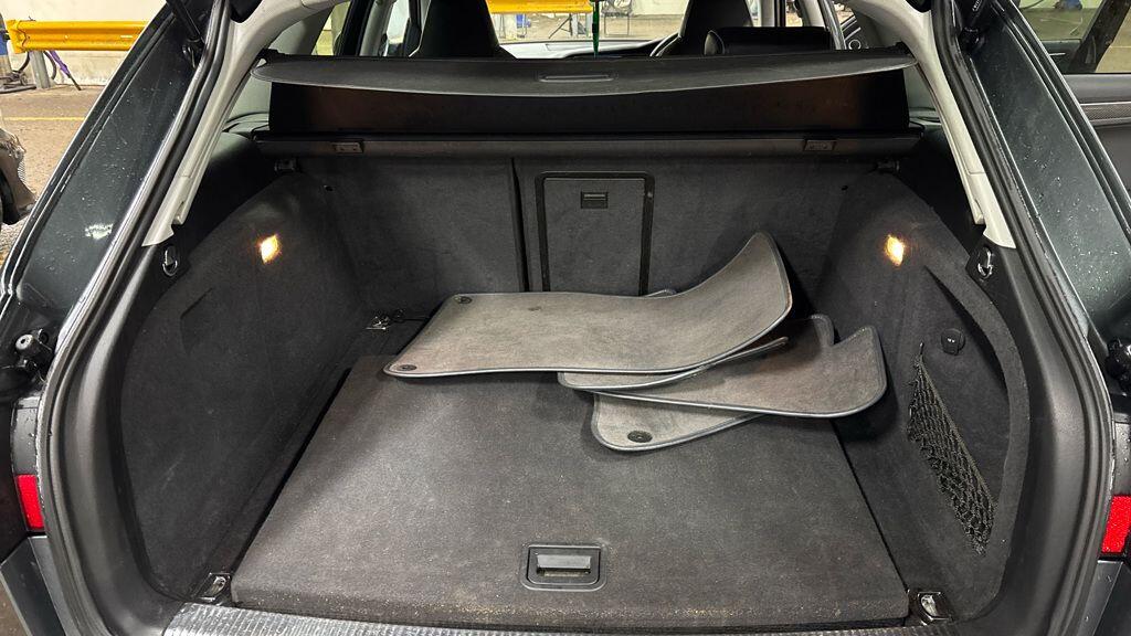 Used Audi RS4 2014 for sale - 77238393: Photo 8