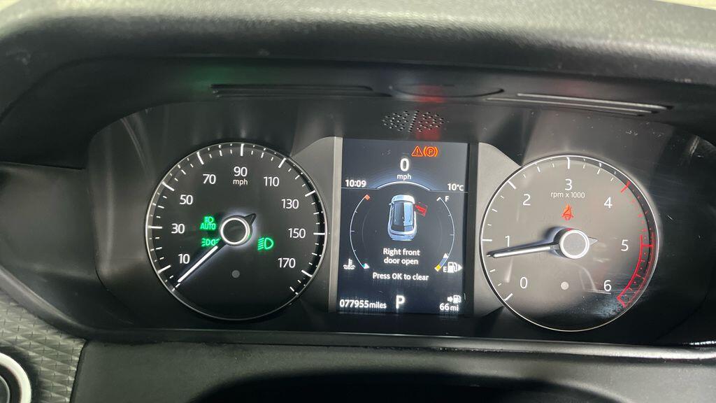 Used Land Rover Range Rover Velar 2018 for sale - 77783069: Photo 11