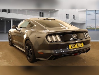 Used Ford Mustang 2017 for sale - 76071605: Photo 4