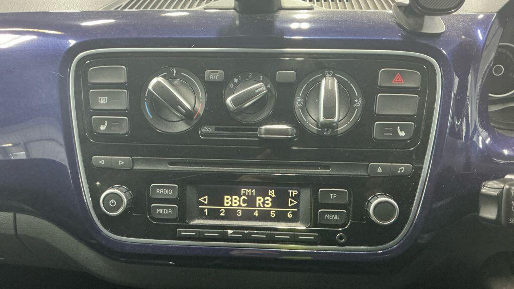 Used Volkswagen up! 2015 for sale - 77549586: Photo 12