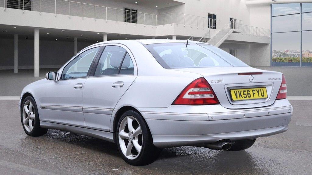 Used Mercedes-Benz C Class 2006 for sale - 76823421: Photo 4