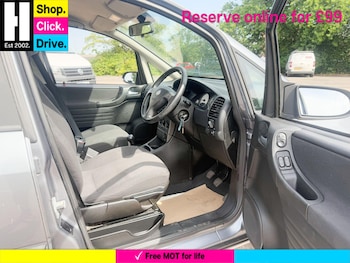 Used Vauxhall Zafira 2005 for sale - 75458852: Photo