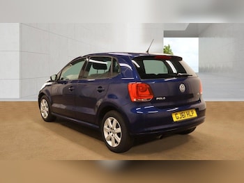 Used Volkswagen Polo 2011 for sale - 79601676: Photo