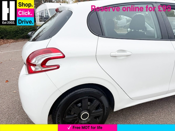 Used Peugeot 208 2012 for sale - 76270924: Photo 14