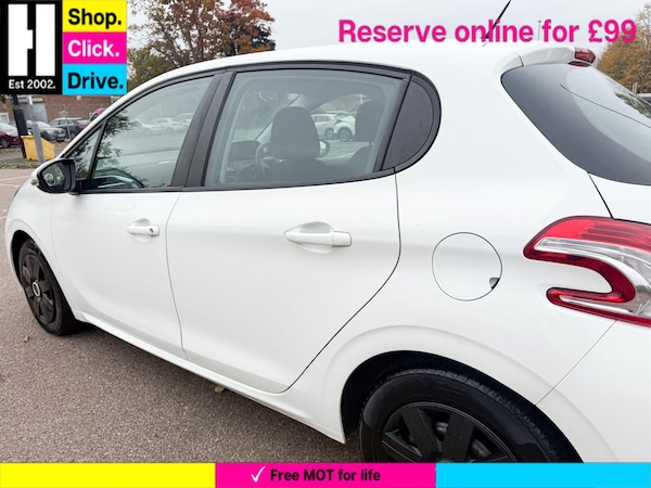 Used Peugeot 208 2012 for sale - 76270924: Photo 17