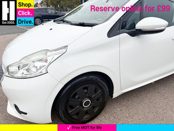Used Peugeot 208 2012 for sale - 76270924: Photo 18