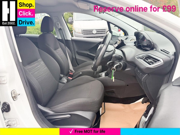 Used Peugeot 208 2012 for sale - 76270924: Photo 30
