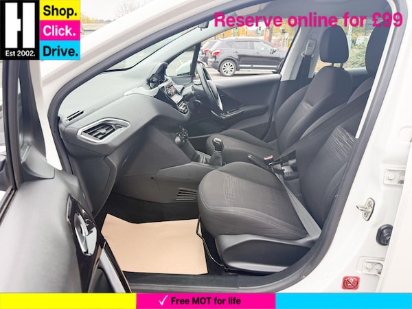 Used Peugeot 208 2012 for sale - 76270924: Photo 38