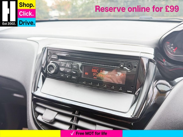 Used Peugeot 208 2012 for sale - 76270924: Photo 44