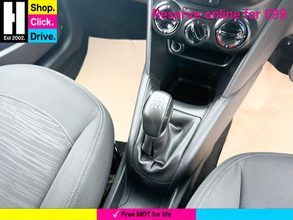 Used Peugeot 208 2012 for sale - 76270924: Photo 46
